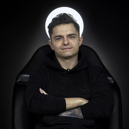 Patryk tatuażysta studia tatuażu uroki styl realistyczny